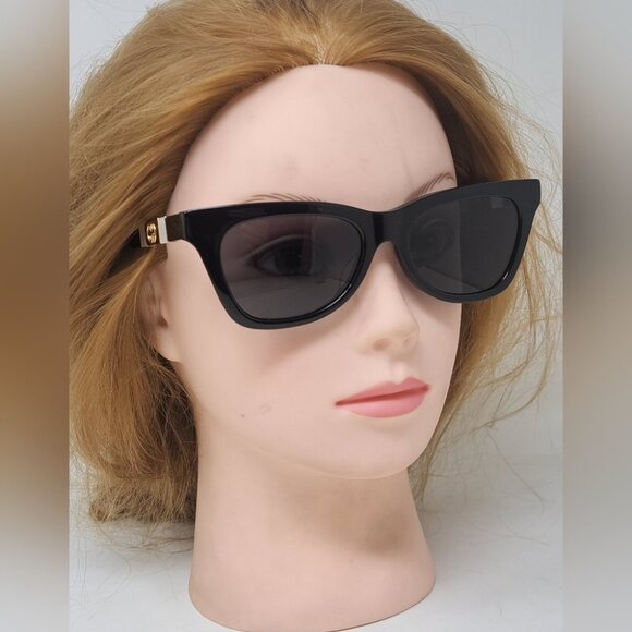 Gucci Sunglasses Cat Eye Mother of Pearl Black Gray GG0598S 001 53-18-145 - Picture 4 of 16